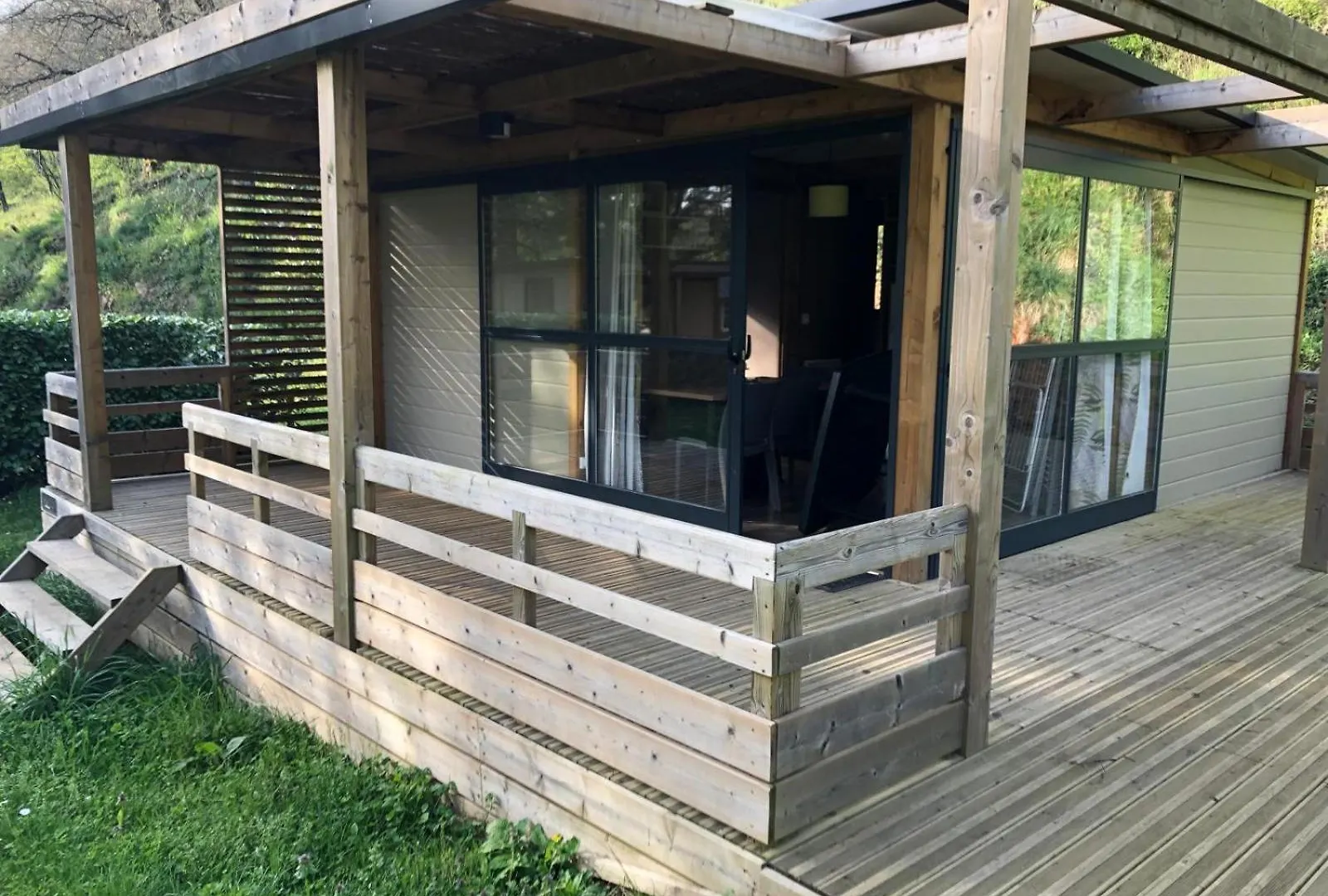 Kemp Camping Les Berges Du Doux Colombier-le-Vieux
